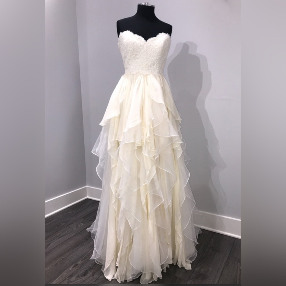 Hayley Paige KIRA Couture Wedding Gown size 10 - Picture 1 of 11